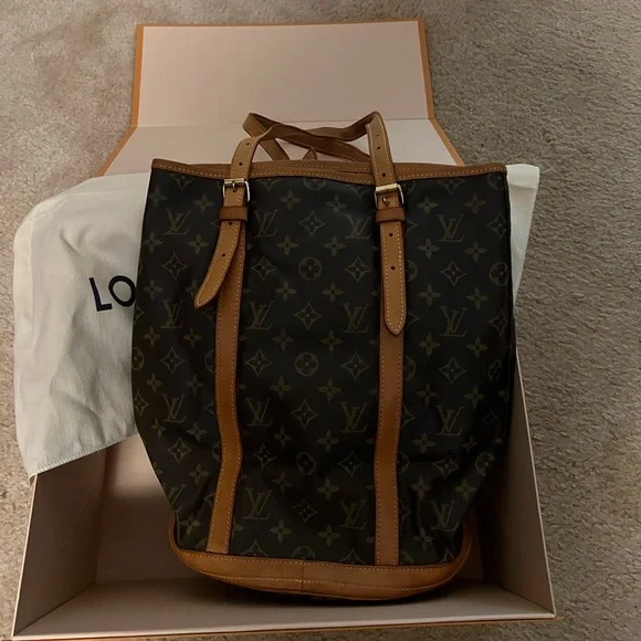 Louis Vuitton Bucket Bag - Picture 1 of 1